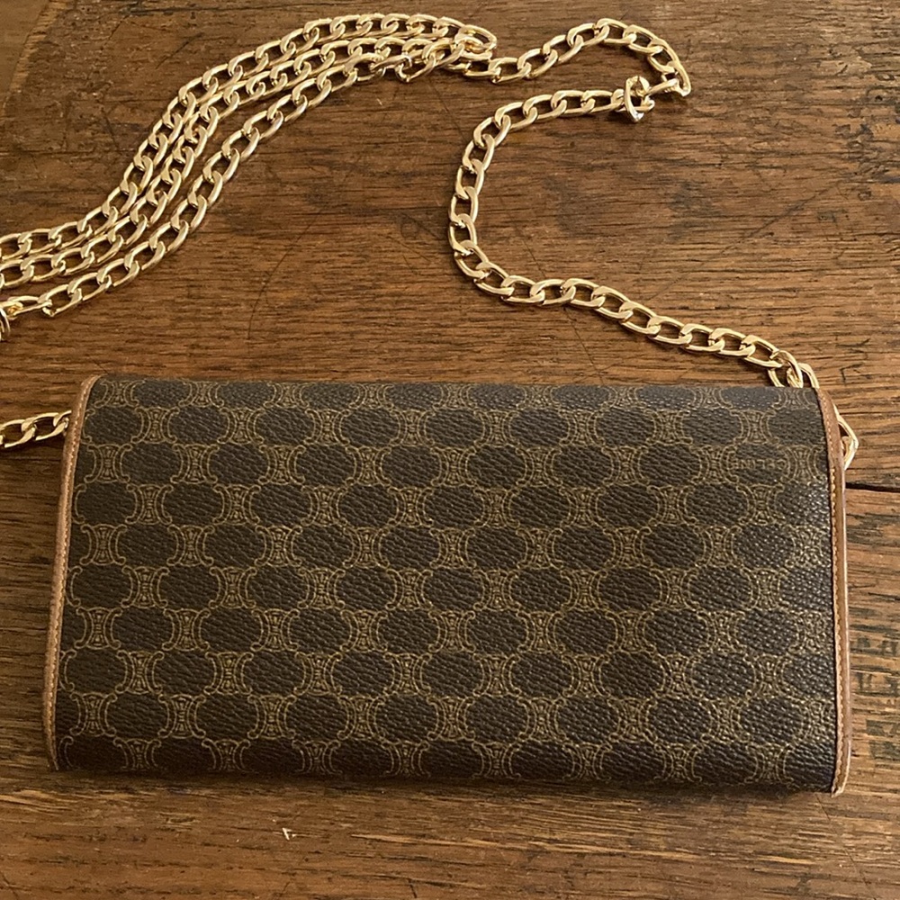 Celine Triomphe Monogram Kiss-Lock Wallet Vintage w/Crossbody Chain - Picture 3 of 14